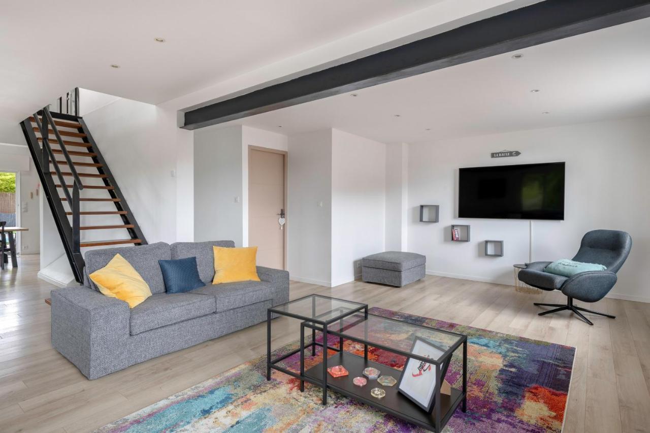 Magnifique Maison Avec Piscine Hébergement de vacances *